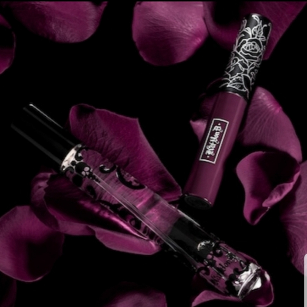 🌟HP🌟❇️SINNER Kat Von D DISCONTINUED Mini Lipstick Set NWT - Picture 1 of 5